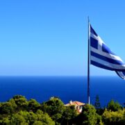 Γεώργιος Δημητράκης: Η κατάληψη της Ελλάδος και Δημοκρατία                               180x180