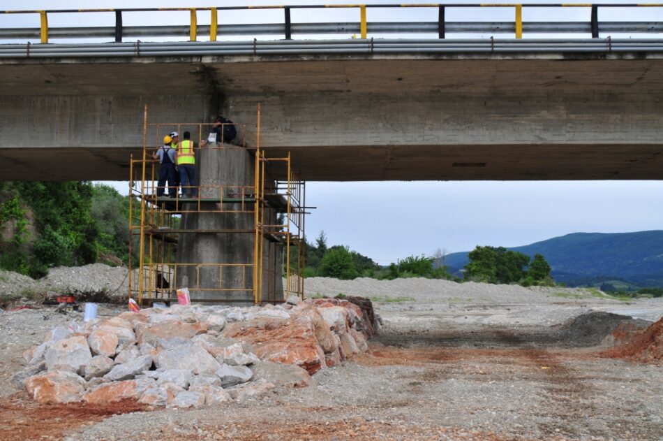 Εύβοια: Ξεκινά η επισκευή της γέφυρας Ξηριά Εύβοια Εύβοια: Ξεκινά η επισκευή της γέφυρας Ξηριά XHRIAS1 scaled 1 950x631