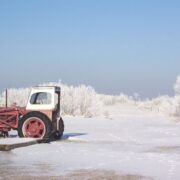 Παγετός σε αγρόκτημα  Ευρωπαϊκά κονδύλια για ζημιές από παγετό ζητούν Ελλάδα, Γαλλία, Ιταλία frost 2710 640 180x180