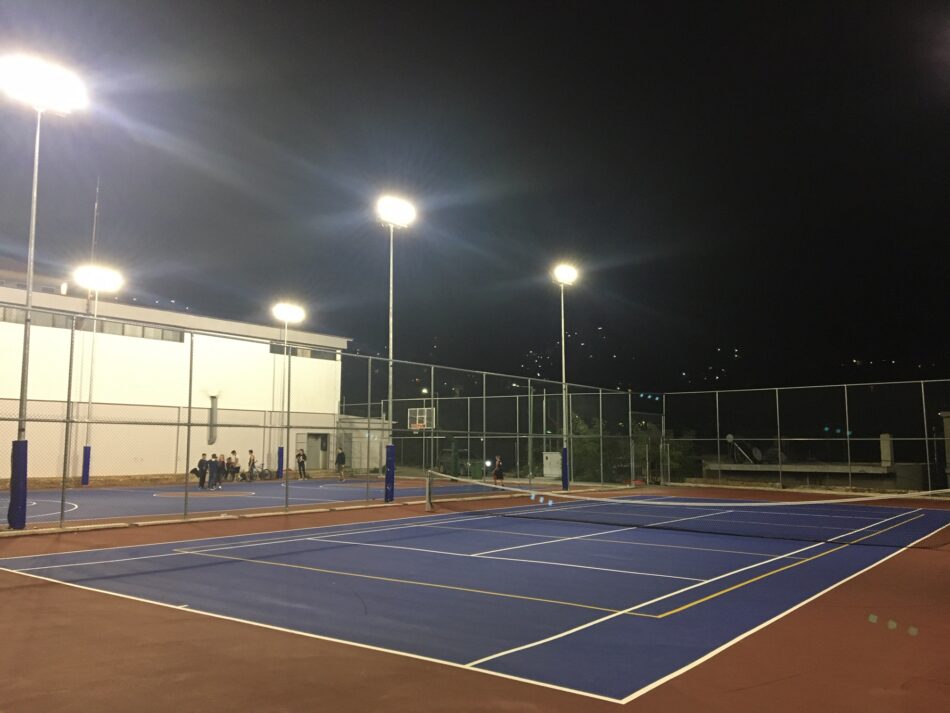 Ξεκινούν εργασίες εκσυγχρονισμού των αθλητικών εγκαταστάσεων του Δήμου Καρπενησίου  Ξεκινούν εργασίες εκσυγχρονισμού των αθλητικών εγκαταστάσεων του Δήμου Καρπενησίου tenis