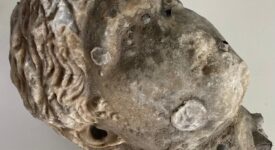 Ανάσυρση από τη θάλασσα κεφαλής αγάλματος των Ρωμαϊκών χρόνων                                                                                                                    275x150