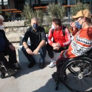 Ο Δήμος Πειραιά έφτιαξε ράμπα για άτομα με αναπηρία στο Μικρολίμανο                                                                                                                              180x180
