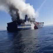 Ενημέρωση για την πυρκαγιά στο οχηματαγωγό πλοίο ανοιχτά της Κέρκυρας EUROFERRY OLYMPIA 180x180