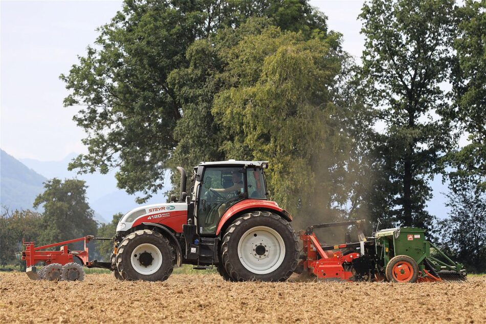 Το Υπουργείο Οικονομικών ενισχύει τον αγροτικό τομέα tractor 69 950x633