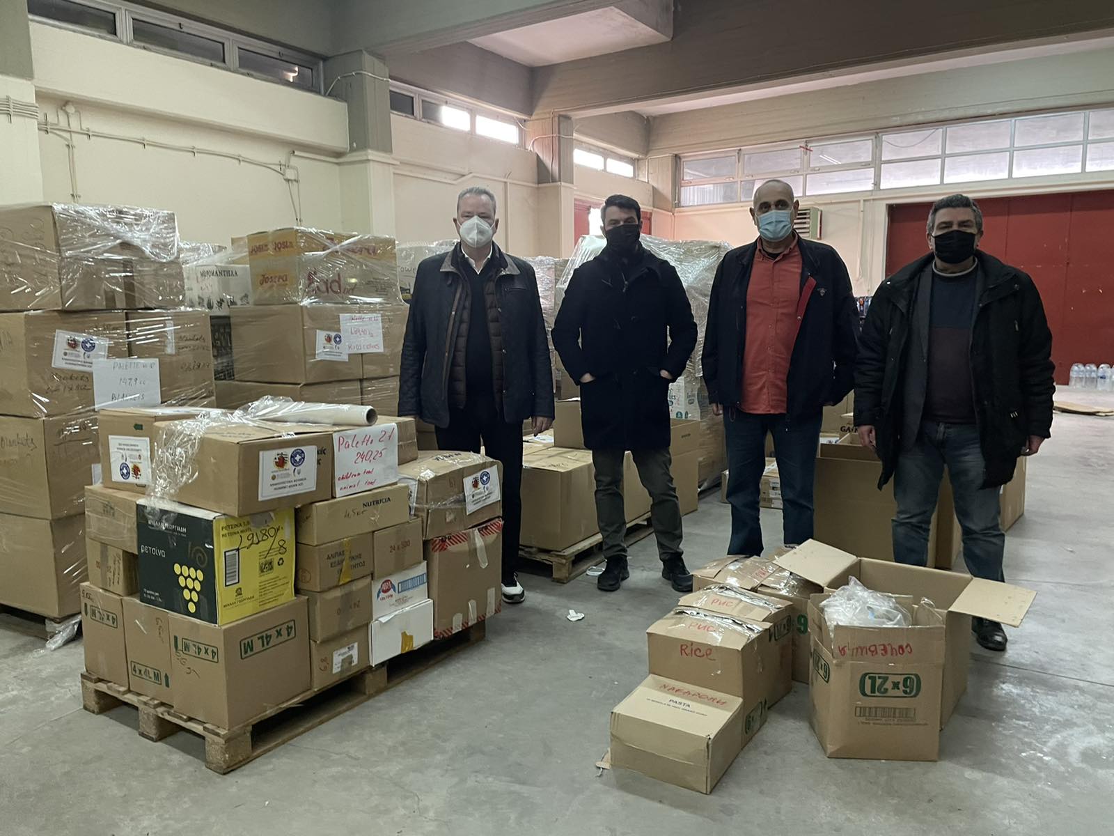6 τόνους ανθρωπιστική βοήθεια στέλνει ο Δήμος Κατερίνης στην Ουκρανία                                                                      2