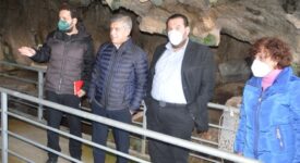 Τρίκαλα: Η Περιφέρεια Θεσσαλίας στερεώνει βράχο στο σπήλαιο της Θεόπετρας                                                                                                                          275x150