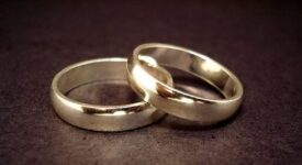 Ο Δήμος Καλαμαριάς καταδικάζει τους φερόμενους ως εικονικούς γάμους                                                                                                                                  275x150