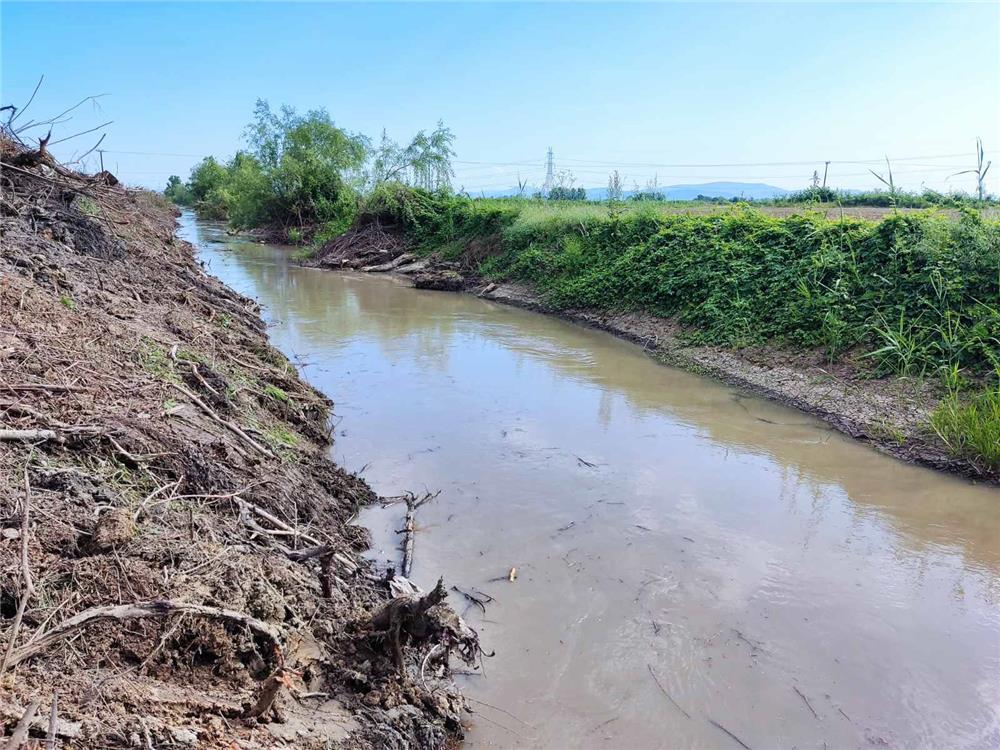 Καρδίτσα Καρδίτσα: Η Περιφέρεια Θεσσαλίας καθαρίζει τον ποταμό Λείψιμο                                                                                                  2