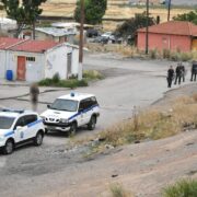 12 συλλήψεις μετά από έφοδο της Αστυνομίας σε καταυλισμούς στην Κορινθία 11062022stereaepixeirisi001 scaled e1713788481318 180x180
