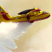 Πυρκαγιά σε δασική έκταση στη Βοιωτία Canadair CL 215 1 180x180