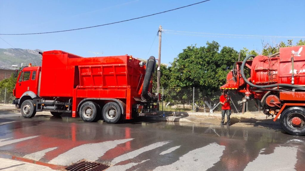 Ο Δήμος Ζαχάρως καθαρίζει φρεάτια και σωληνώσεις                                                                                            3 1024x576