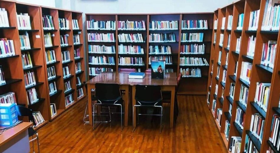 Η Δημοτική Βιβλιοθήκη Πειραιά απέκτησε παράρτημα στο Νέο Φάληρο                                                                                                                        950x518