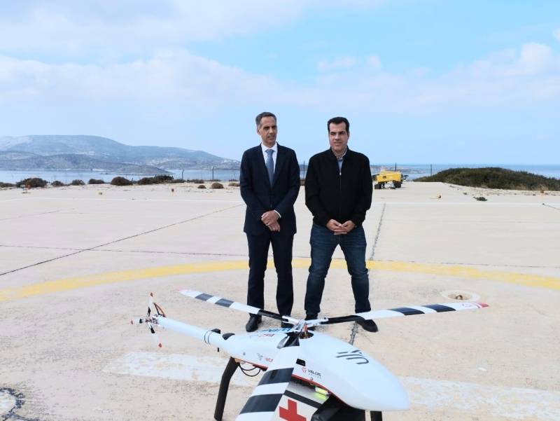 Μεταφορά φαρμάκων με drone σε μικρά νησιά του Αιγαίου                                        drone                                                  2