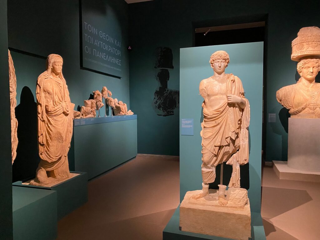 Εγκαινιάστηκε η επανέκθεση των αριστουργημάτων του Αρχαιολογικού Μουσείου Ελευσίνας                                                                      4 1 1024x768
