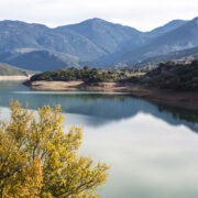 Στο ΠΕΠ Πελοποννήσου η αποκατάσταση δικτύου μονοπατιών λίμνης Λάδωνα, δασικού συμπλέγματος Κάπελης και καταρρακτών Νεμούτας                               180x180