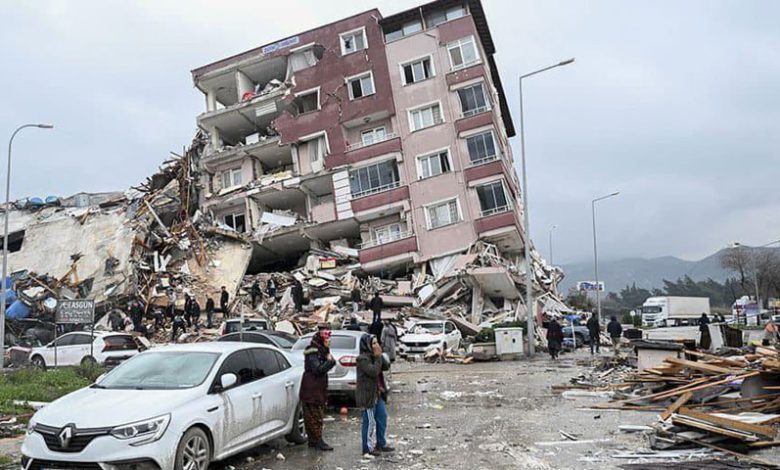 Ο Δήμος Πειραιά συγκεντρώνει είδη πρώτης ανάγκης για τους σεισμόπληκτους σε Τουρκία-Συρία
