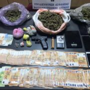 Συνελήφθησαν διακινητές ναρκωτικών στο Ελληνικό                                                                                            180x180