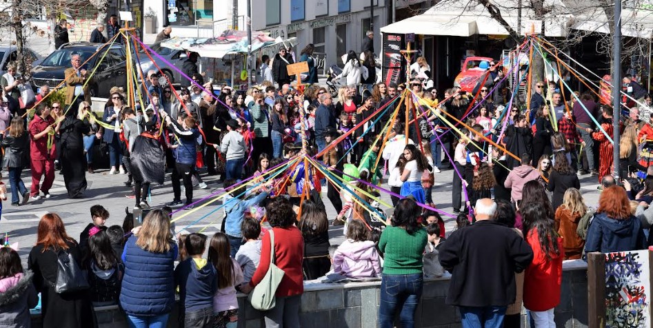 Δήμος Λεβαδέων: Ολοκλήρωση των εορταστικών εκδηλώσεων &#8220;Γαϊτανάκι 2023&#8221;                    2023