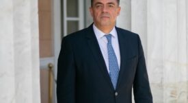 Δημήτρης Κωνσταντόπουλος: Έχει ευθύνη η κυβέρνηση που άφησε το κράτος χωρίς συνέχεια                                                 275x150