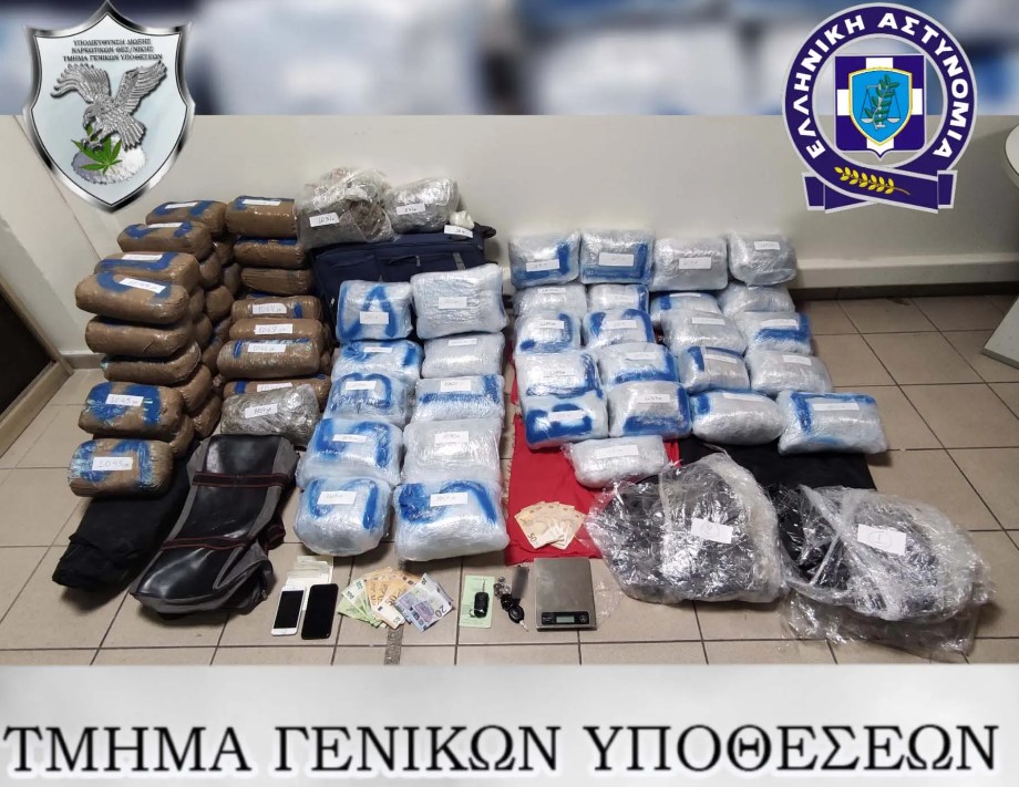 Θεσσαλονίκη: Συνελήφθησαν διακινητές ναρκωτικών με 35 κιλά κάνναβη                                                                                                35