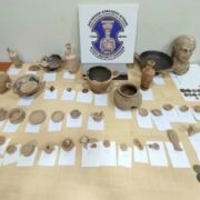 Συνελήφθησαν αρχαιοκάπηλοι στην Κορινθία                                                                               180x180