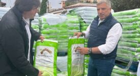 Δωρεάν διανομή 5.000 σάκων λιπάσματος στο Γεωργικό Συνεταιρισμό Κορωπίου                             5