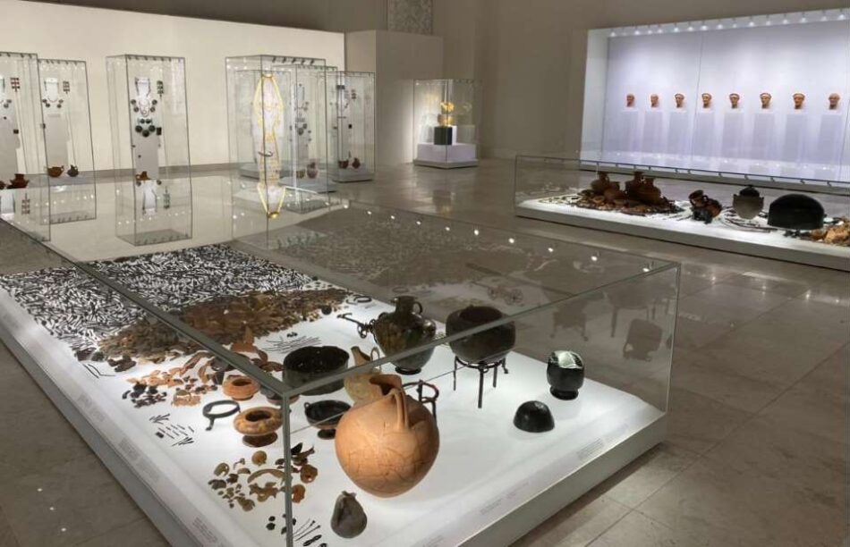 Ημαθία: Εγκαινιάστηκε το Πολυκεντρικό Μουσείο Αιγών                                                    950x612