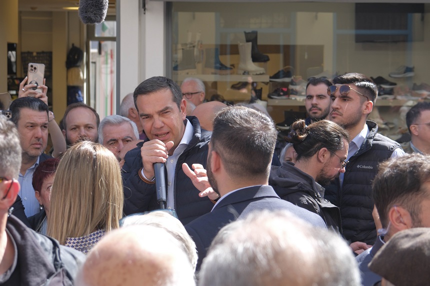 Α. Τσίπρας: Ψήφος στον ΣΥΡΙΖΑ σημαίνει αύξηση μισθών, μείωση τιμών, ρύθμιση χρεών, ισχυρό κοινωνικό και αποτελεσματικό κράτος