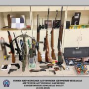 Συλλήψεις στο Βόλο για παραβίαση των νομοθεσιών περί όπλων και περί ραδιοσταθμών                                                                                                                                                       180x180