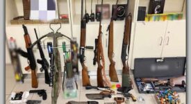 Συλλήψεις στο Βόλο για παραβίαση των νομοθεσιών περί όπλων και περί ραδιοσταθμών                                                                                                                                                       275x150