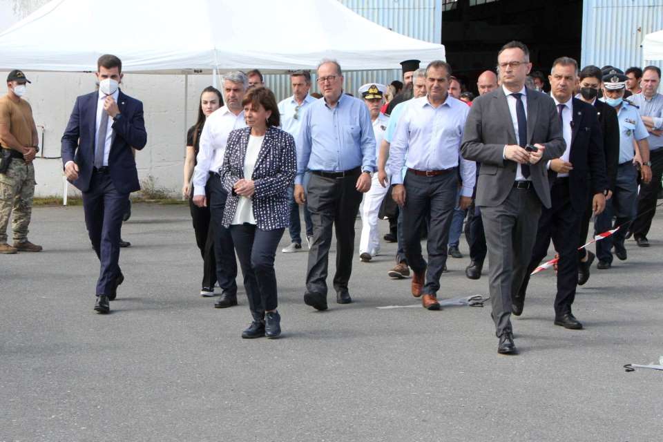 Η Πρόεδρος της Δημοκρατίας Κατερίνα Σακελλαροπούλου πήγε εκτάκτως στην Καλαμάτα                                                                                                                                                       1