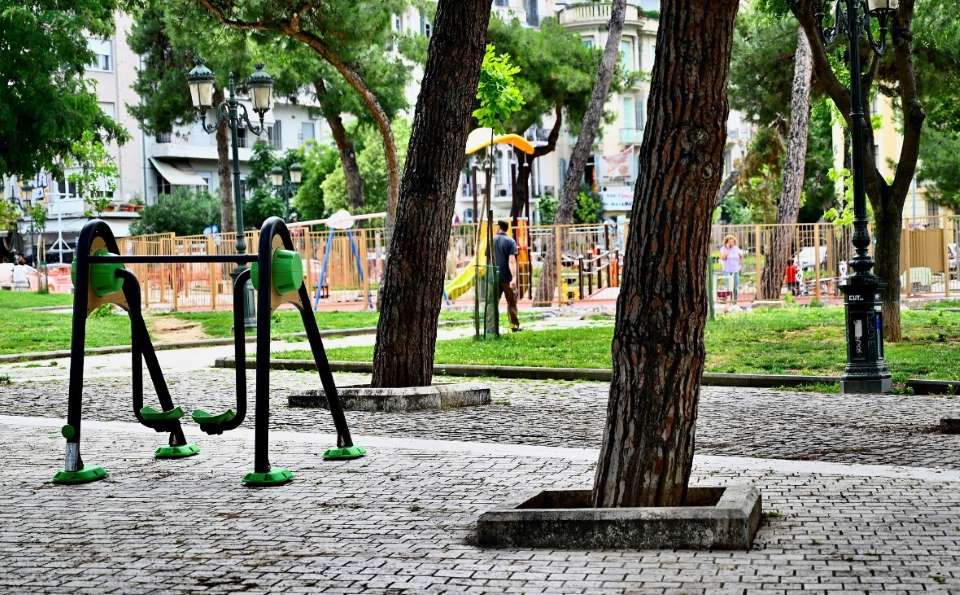 Θεσσαλονίκη: Νέο υπαίθριο γυμναστήριο στην πλατεία Αρχαίας Αγοράς                                                                                                                           2