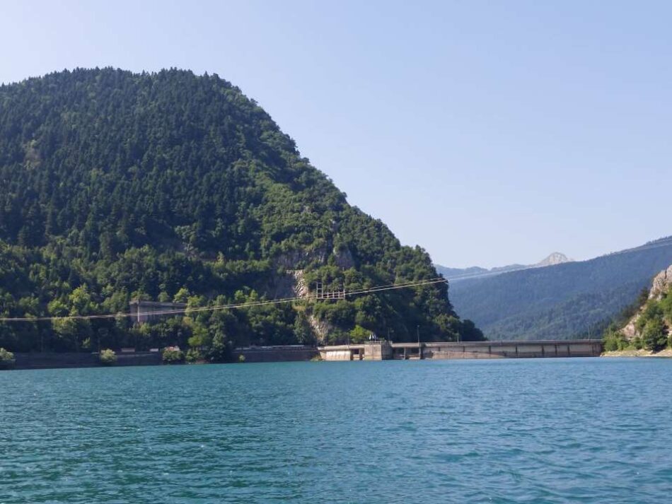 Έρευνα για την αποτίμηση των περιβαλλοντικών επιπτώσεων του Ιανού στη λίμνη Πλαστήρα                                                                                                                                                               950x713