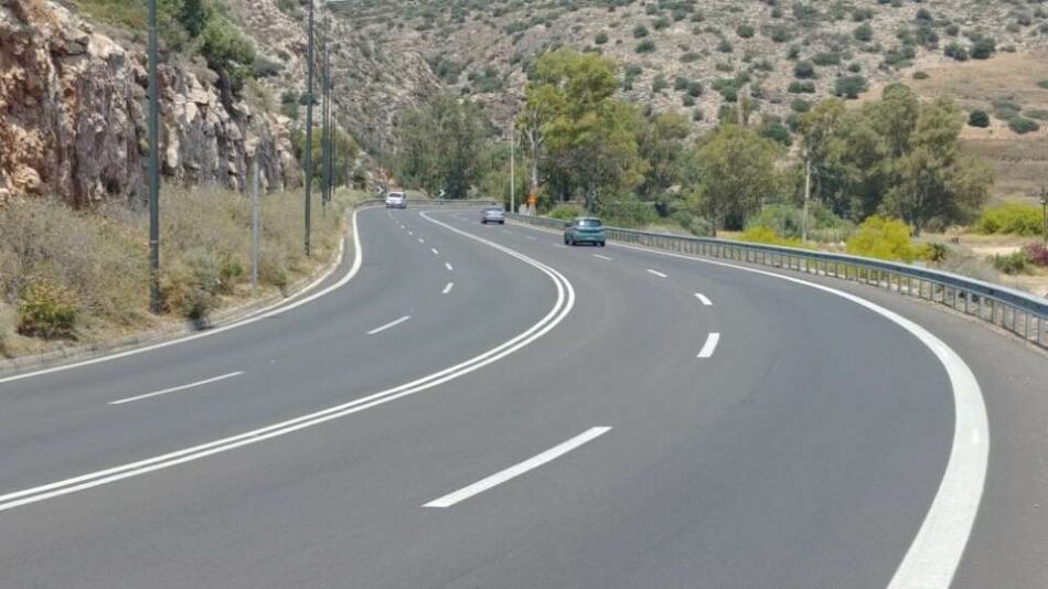 Βελτιώνεται η οδική ασφάλεια στη λεωφόρο Βάρκιζας-Σουνίου                                                                                                             950x534
