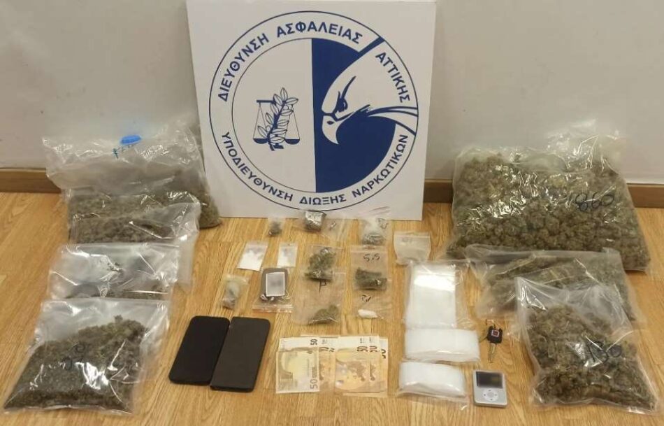 Σύλληψη διακινητή ναρκωτικών στην Αθήνα                                                                            950x609