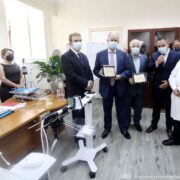 Η Βουλή των Ελλήνων δώρισε στο Λαϊκό Νοσοκομείο εξοπλισμό πρόληψης κι αντιμετώπισης του καρκίνου του προστάτη IMG 2023 07 19 9 105 180x180
