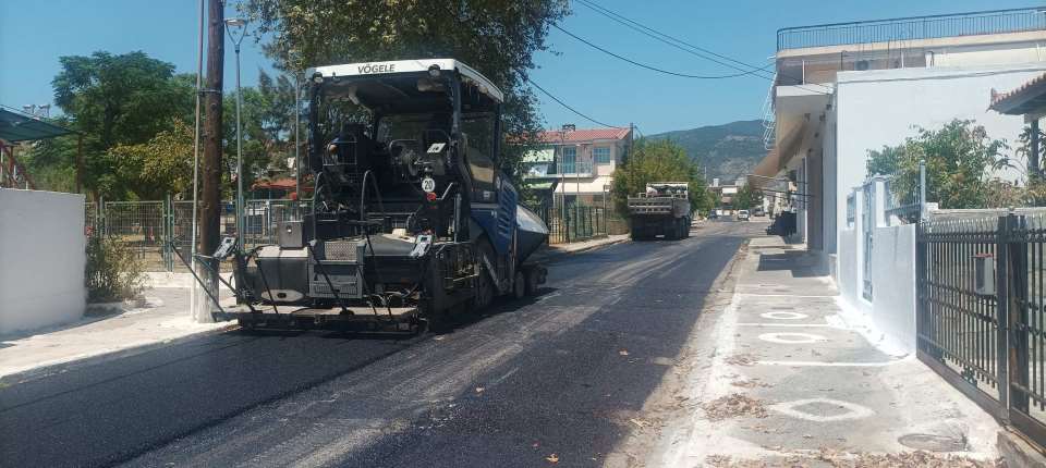 Ασφαλτοστρώσεις δρόμων στην Καλαμάτα                                                                       4