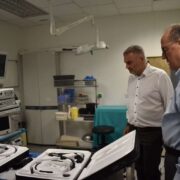 Νέος ιατρομηχανολογικός εξοπλισμός παραδόθηκε στο νοσοκομείο Καλαμάτας DSC 0091 180x180