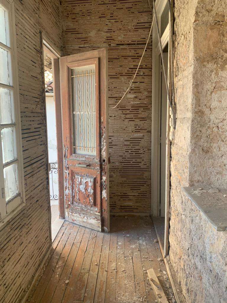 Αποκαθίσταται η ιστορική Οικία του Κωστή Παλαμά στην Πλάκα ESWTERIKO OIKIAS PALAMA2