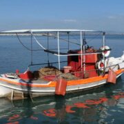 Ξεκινά η βελτίωση του αλιευτικού καταφυγίου Αστακού fishingboat 180x180