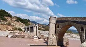 Αυτοψία Μενδώνη σε μνημεία κι αρχαιολογικούς χώρους της Θεσσαλίας                                          16                                                                           Daniel 275x150