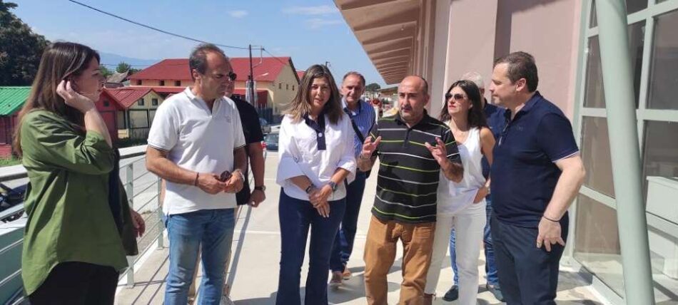 Στο κοινωνικό έργο του Δήμου Τρικκαίων για τους πληγέντες η Υπουργός Σοφία Ζαχαράκη                                            950x428