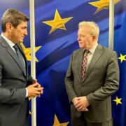 Συνάντηση Αυγενάκη με τον Ευρωπαίο Επίτροπο Γεωργίας                                                                                                    180x180