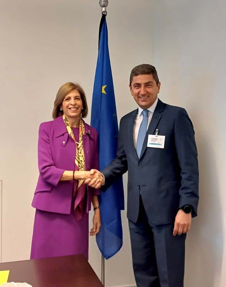 Συνάντηση Αυγενάκη με την Ευρωπαία Επίτροπο Υγείας και Ασφάλειας Τροφίμων