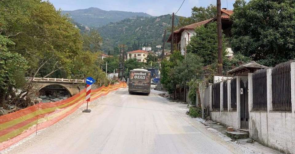 Η Περιφέρεια Θεσσαλίας συνεχίζει τις εργασίες αποκατάστασης οδικών δικτύων και καθαρισμού ποταμών                                                                                                                                                                                          1