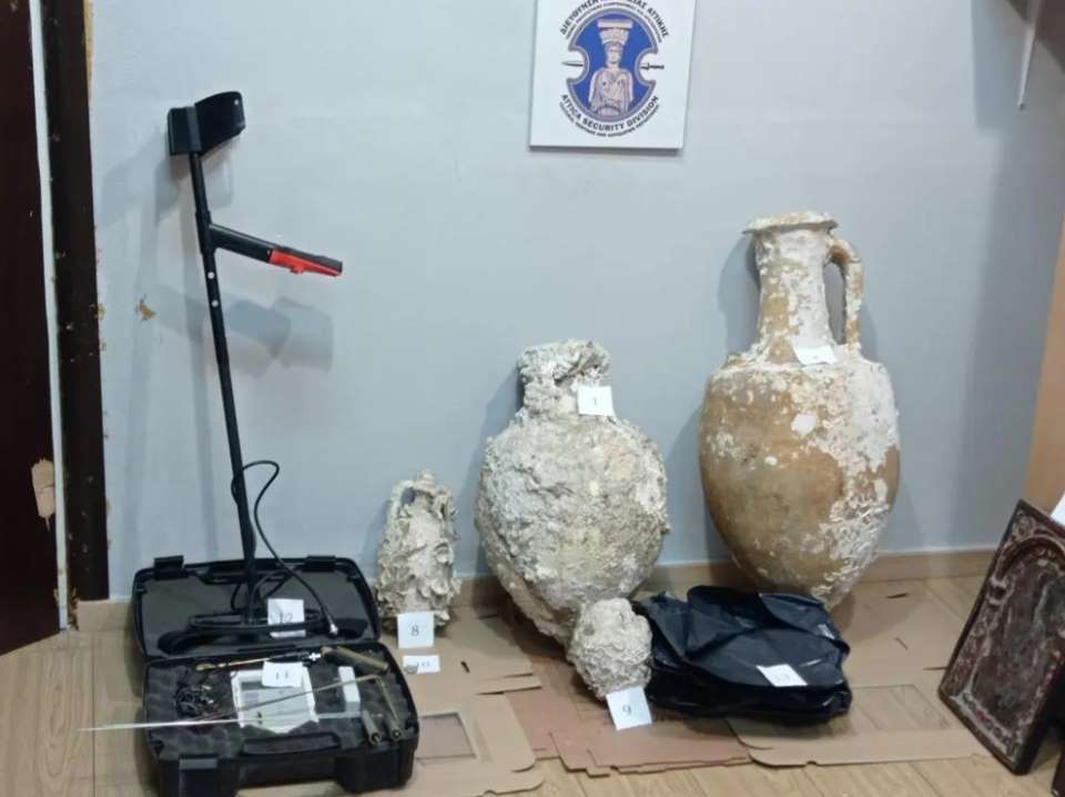 2 συλλήψεις στα Ιωάννινα για κατοχή αρχαιοτήτων 2                                                                                       1