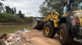 Η Περιφέρεια Θεσσαλίας συνεχίζει τον καθαρισμό ποταμών, την ενίσχυση αναχωμάτων και την αποκατάσταση δρόμων d463 275x150