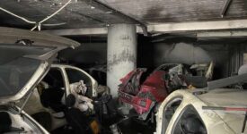 Νέο Ηράκλειο: Φωτιά σε κτίριο αποκάλυψε συμμορία που έκλεβε αυτοκίνητα, τα διέλυε και πωλούσε ανταλλακτικά kl1 275x150