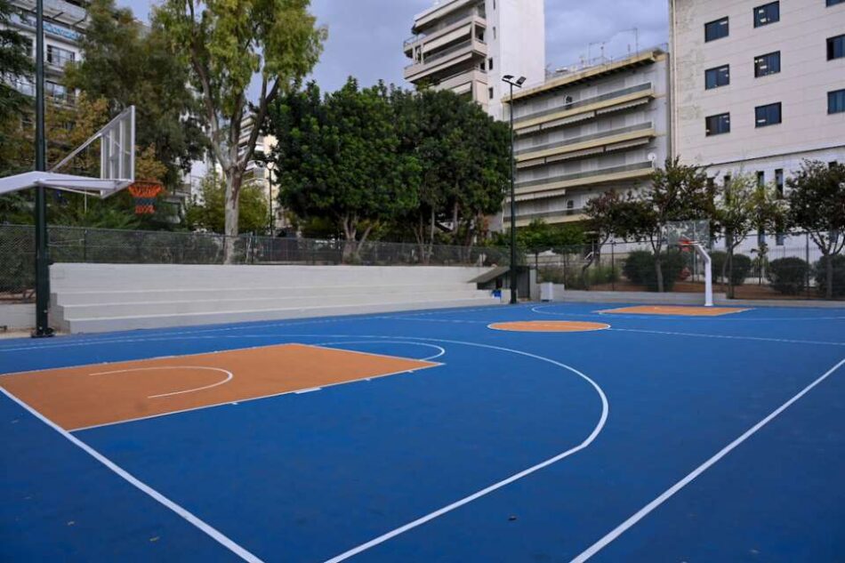 Η Περιφέρεια Αττικής χρηματοδότησε τον εκσυγχρονισμό 9 γηπέδων μπάσκετ του Δήμου Αθηναίων                                                                                                     9                                                                  950x633