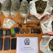 Συνελήφθησαν διακινητές ναρκωτικών στη Βούλα                                                                                      180x180